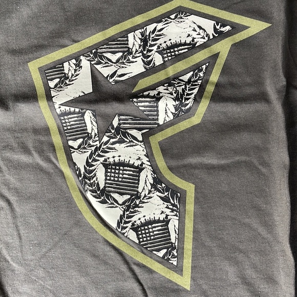 Vintage Famous Stars & Straps Shirt 2003 - Picture 2 of 5